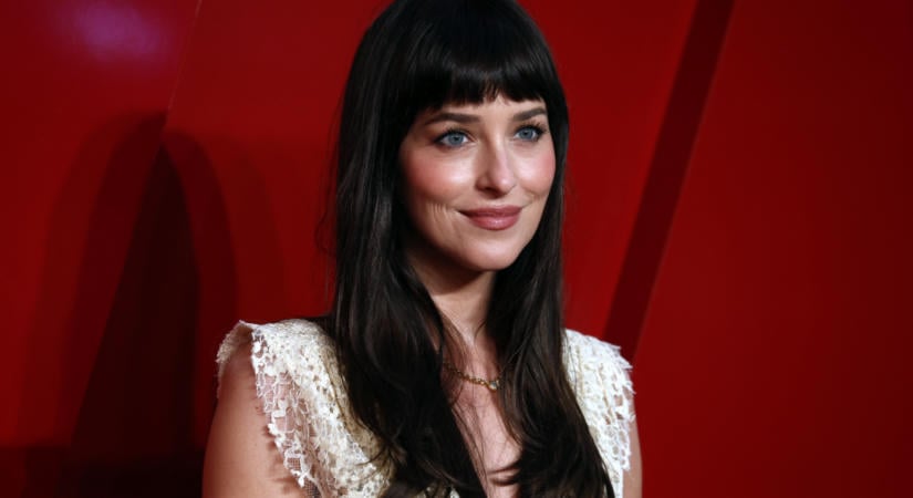 Dakota Johnson egyik szépségtitka annyira egyszerű, hogy bárki kipróbálhatja