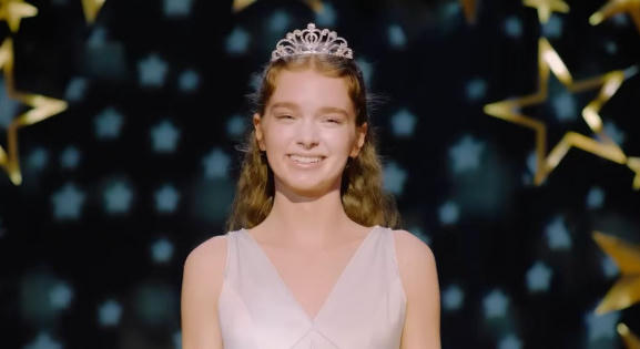 Stephen King Carrie-je visszatért: itt az új sorozat első előzetese!