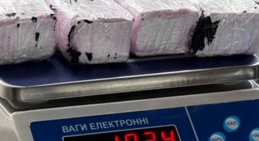 Egymillió hrivnyát érő kokainszállítmányt foglaltak le Ukrajnában