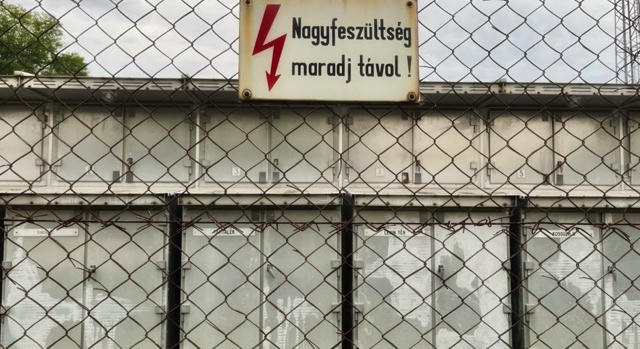 Nem az egész várost érinti: itt lesz áramszünet Komlón a jövő héten
