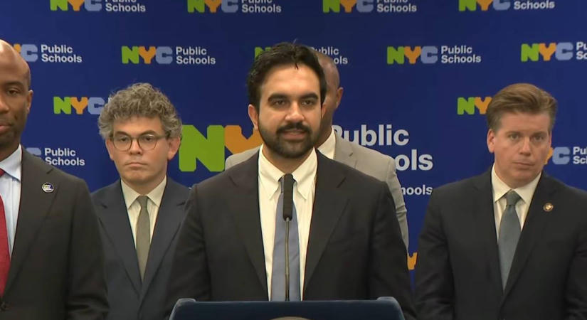 Ennyi volt: Kitiltották az általános iskolákból a mesterséges intelligenciákat New York-ban