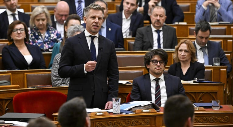 Itt van Magyar Péter eddigi legnagyobb bejelentése, egyetlen részleten múlhat az egész költségvetés