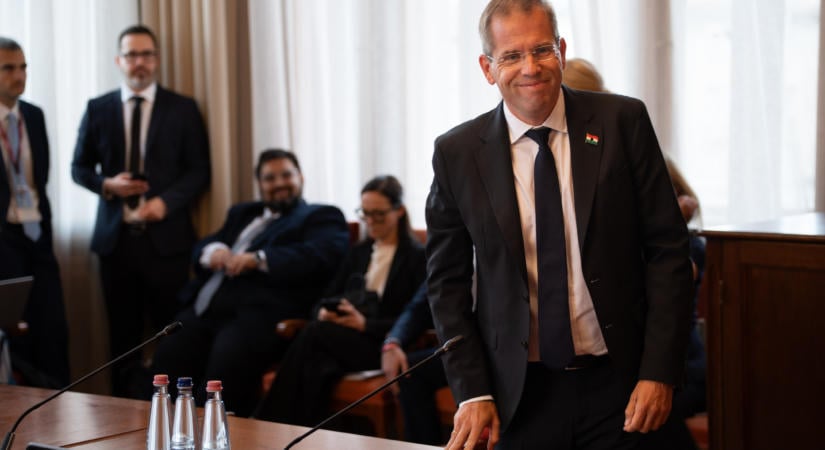 Egy az Orbán-kormány alatt kötött, hárommilliárdos szerződés miatt tettek feljelentést Ruff Bálinték