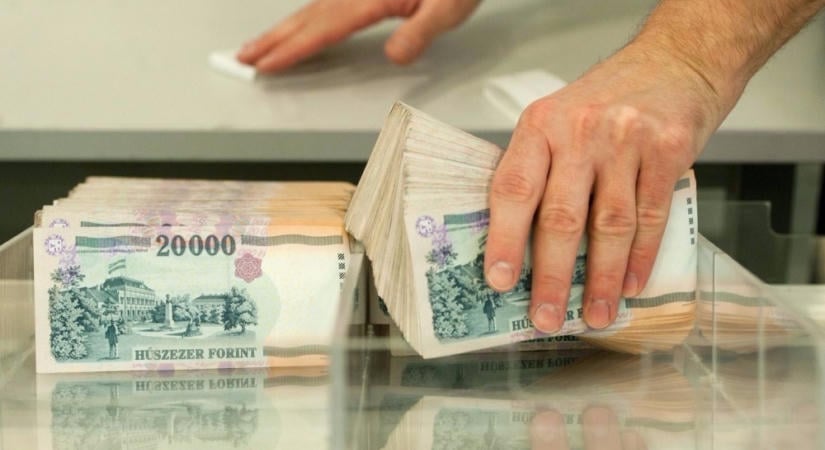 Magyar Péter: húsz évre visszamenőleg nézik át a politikusok vagyonosodását – valószínűleg Győrben sem fog unatkozni a NAV