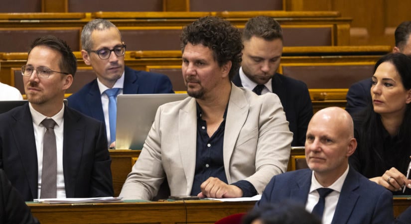 Szirtes Tamás és Dörner György megbízatása lejár, Nagy Ervin megpályáztatja a Madách Színházat és az Újszínházat is
