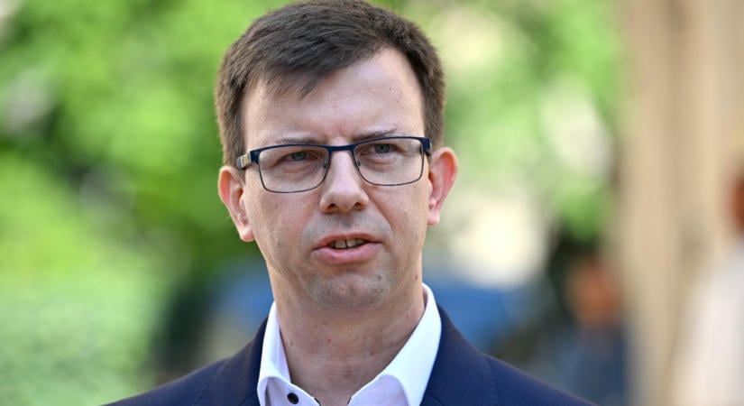 A Fidesz "nem fogja engedni", hogy rejtve maradjon, kik dolgoznak a NVVH-ban