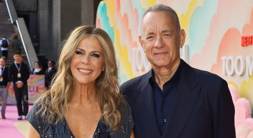 Merészet villantott: félmeztelen fotót posztolt Tom Hanks 69 éves felesége