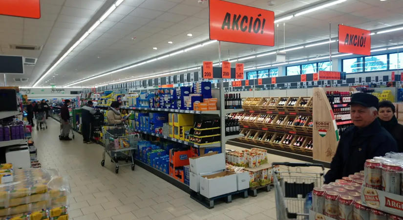 Ünnepi boltzár: Zárvatartás jön a 4 napos hétvégén, ezen a napon nem lesz nyitva a bolt