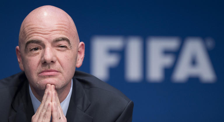 Gianni Infantino elszabadult, a FIFA elnöke elkezdett diktátorosat játszani
