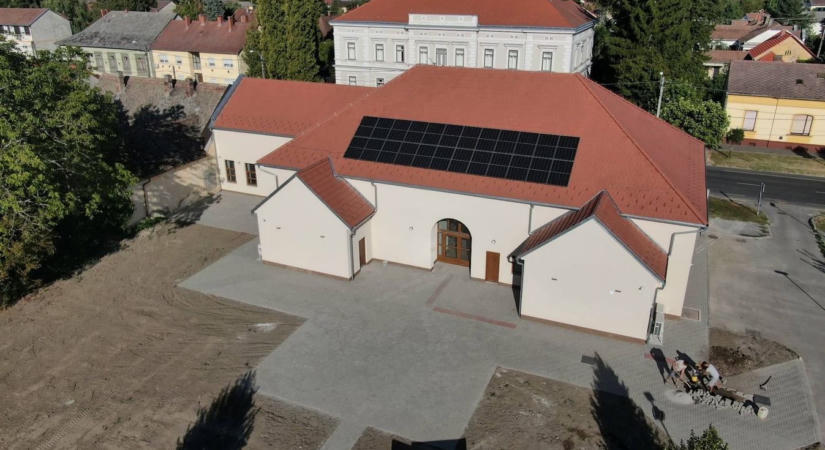 Kulturális központtá alakul az egykori barcsi földhivatal