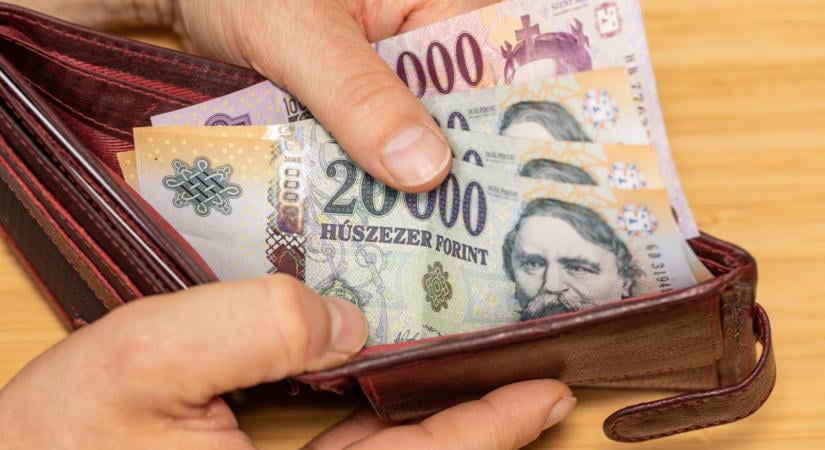 Lassult a béremelkedés, de a reálkeresetek még nagyot nőttek
