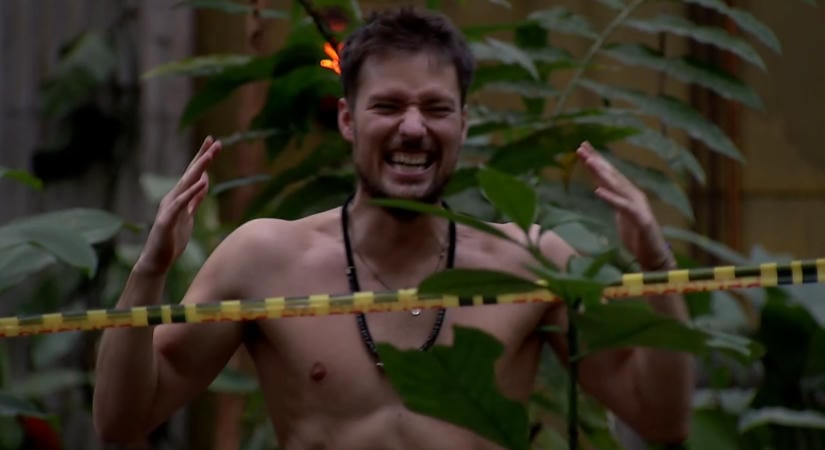 „A székeinket ellopták!” – Titokzatos alak jelent meg a Celeb vagyok, ments ki innen! táborában