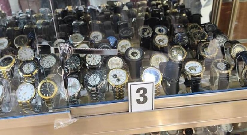 Őszi kiárusítást hirdetett a NAV: távol-keleti bolt árukészletére csaphatunk le fillérekért
