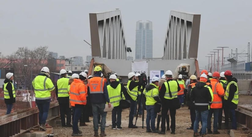 Leáll a Déli Körvasút építése: több száz milliárd forint uniós támogatást vonnak meg