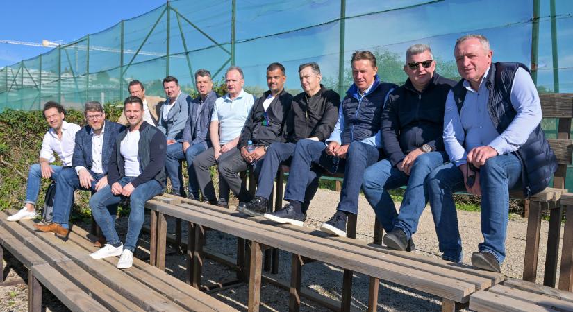 Mészáros Lőrincék meccset néztek Marbellán, Polt szerint nincs „Tóni-ügy”