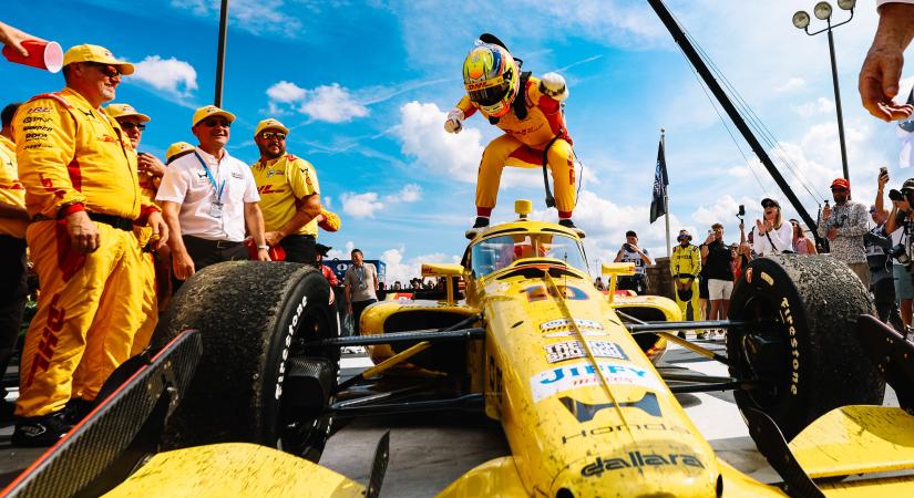 Mick Schumacher először zárt a top 10-ben, Alex Palou megakadályozta a Penske-ünnepet Nashville-ben