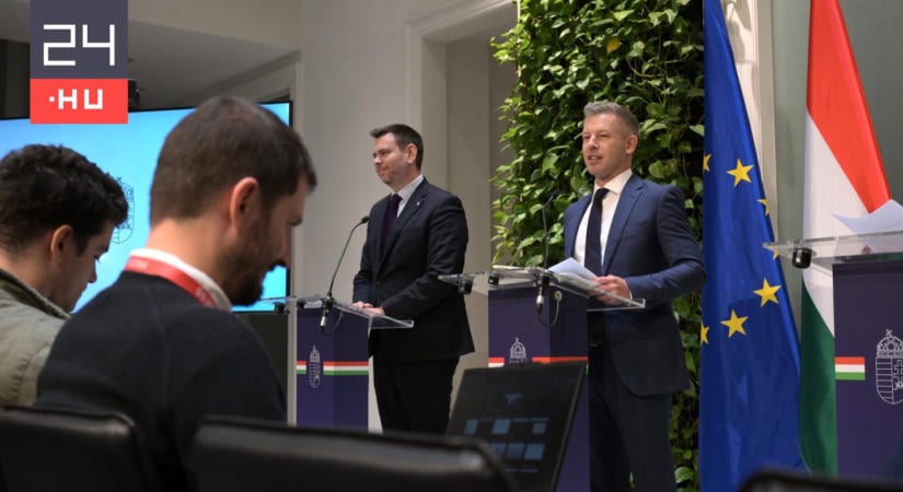 Ezért nem adta a köztévé Magyar és Vitézy kormányzati sajtótájékoztatóját