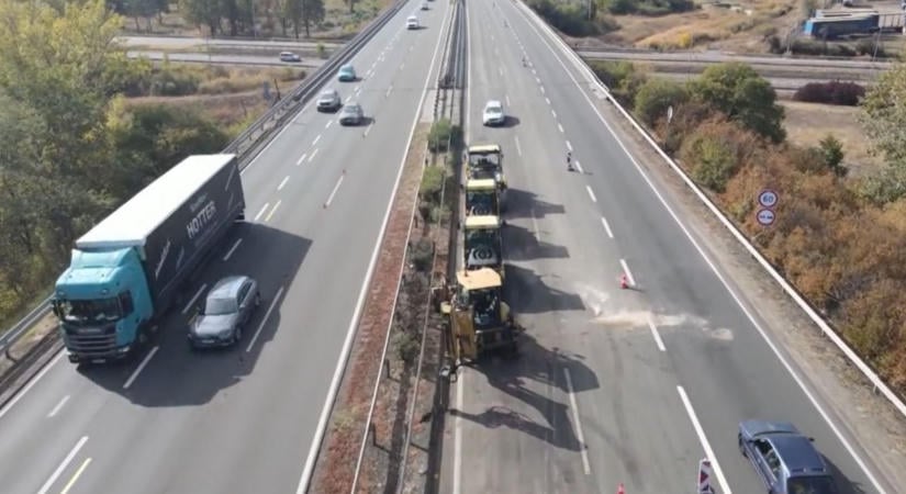 Megrázó képsorok jelentek meg az M3-ason történt tragédiáról