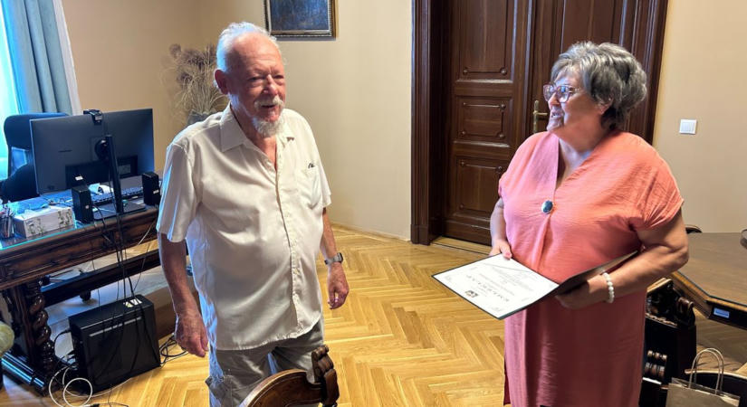 90 évesen is aktív és egészséges – ez a hosszú élet titka Vujovich Ferenc szerint  fotók