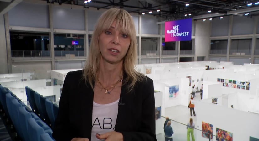 Szögekből készült képek és 23 ezer régi dia – különleges alkotások az Art Market Budapesten