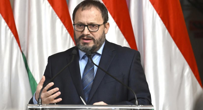 Pintér Bence szerint tévesen és túl rózsásan látja a pénzügyminiszter Győr anyagi helyzetét: hiába a 40 milliárd forintos adóbevétel, ha ebből 13,1 milliárdot elvisz az állam