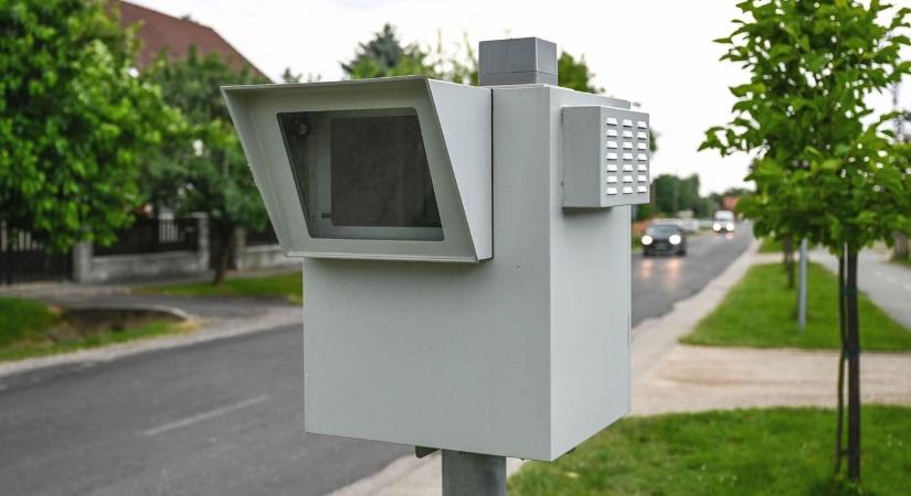 Teljesen átalakulhat a sebességmérés – hiába lassítunk a traffipax előtt?