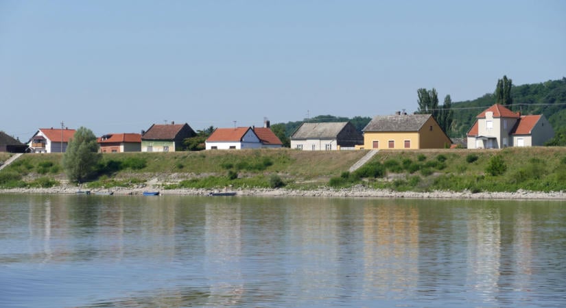 Sorban vonják vissza az önazonossági rendeleteket, több helyen nem tudták igazságosan alkalmazni őket