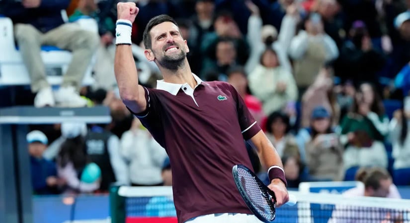 Djokovics legyőzte Zverevet is, és elvette a veretlenségi rekordot Rafael Nadaltól