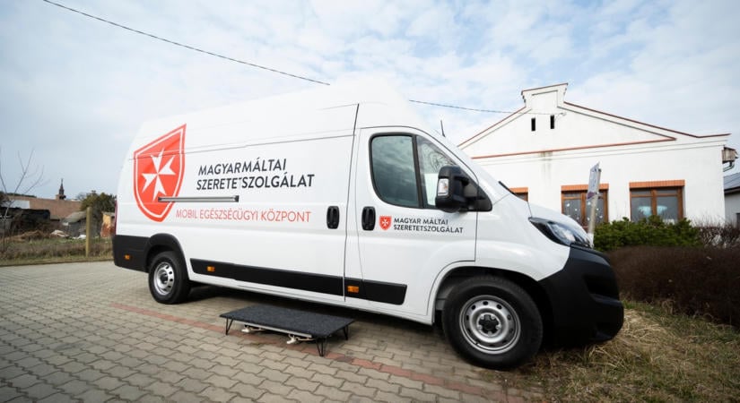 Mellrák-megelőzés: mobil program indul a hátrányos helyzetű településeken élő nők számára