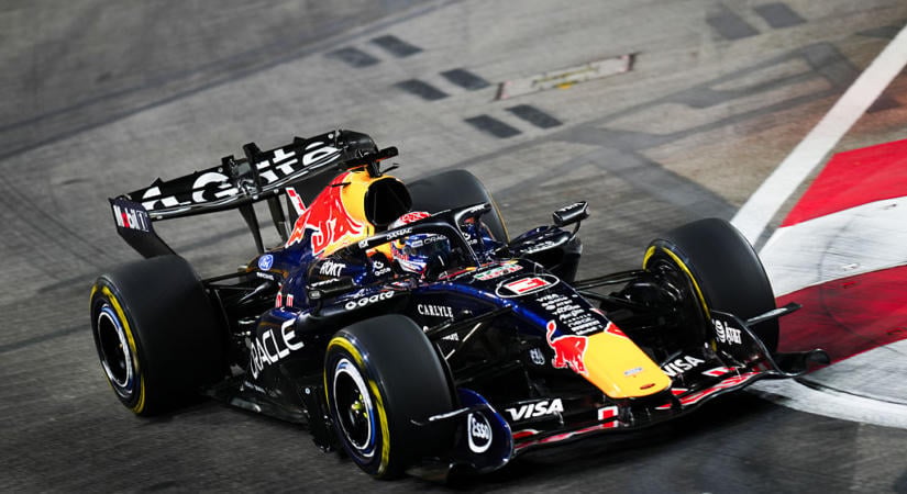 Piros zászló és technikai gondok: káoszos sprintidőmérőt nyert meg Max Verstappen Szingapúrban – fotó