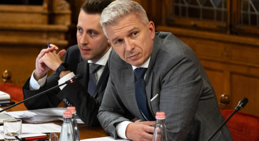 Az MNB vizsgálóbizottsága vezetőszáron is várja Matolcsy Györgyöt a meghallgatásra