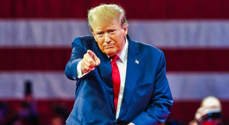 Donald Trump nem szeretné mesterséges intelligenciának hívni az AI-t, szavazást is indított arról, hogy mi legyen az új neve