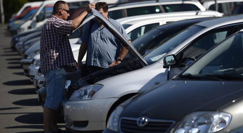 Már a idősödő Suzukik ára is kilőtt, annyira kevés lett az olcsó használt autó