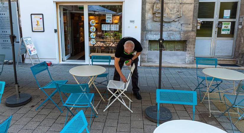 Meghosszabbíthatják a járulékmentességet