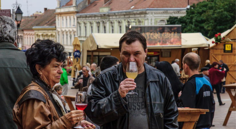 Felejtsd el a méregdrága fesztiválokat: 5 napig ingyen bulizhatunk a vidéki nagyváros legendás őszi buliján
