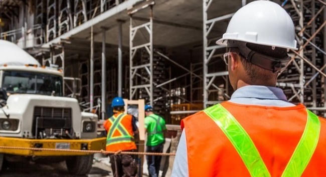 Nőtt a foglalkoztatás, de közben több lett a munkanélküli is