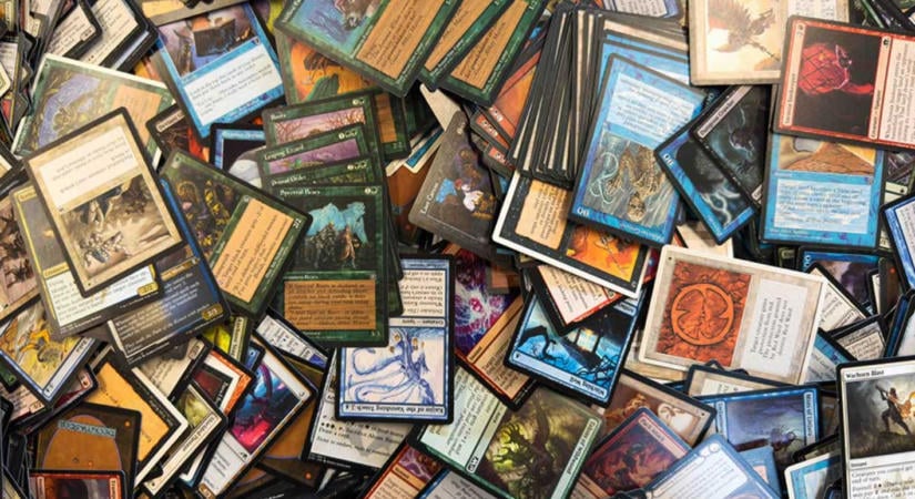 Kiberbiztonsági szakértő lopott 16 milliárd forintnyi kriptót – majd ritka Magic- és Pokémon-kártyákra költötte