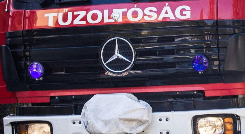 Nagy területen pusztít a tűz Csabrendek és Gyepűkaján között
