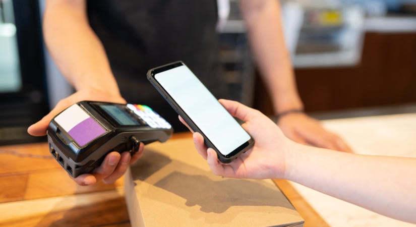 Már az átutalások harmada mobilbankból indul