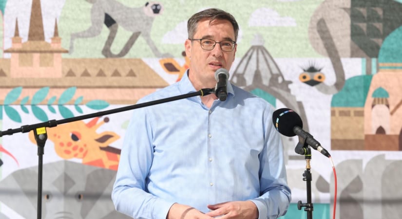 Karácsony Gergely bocsánatot kért a kerületi polgármesterektől a parkolási botrány miatt