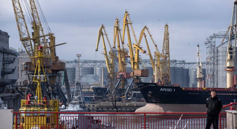 A gabona export ellenére is nőtt Ukrajna külkereskedelmi hiánya
