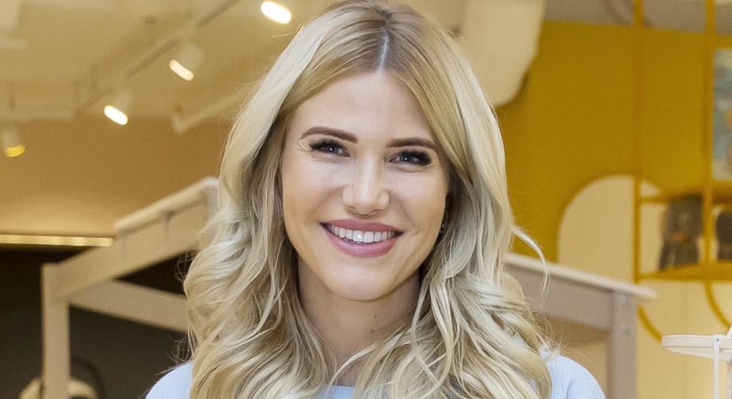 Nagy nap ez a mai! Csak egy számmal tudatta a csodálatos hírt Vasvári Vivien