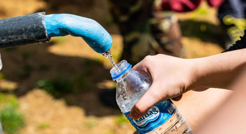 Súlyos vízprobléma lépett fel Tatán, nem javasolják a csapvíz fogyasztását