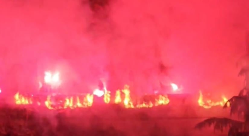 Tűz ütött ki a niši várban a Szerb Haladó Párt rendezvénye közben