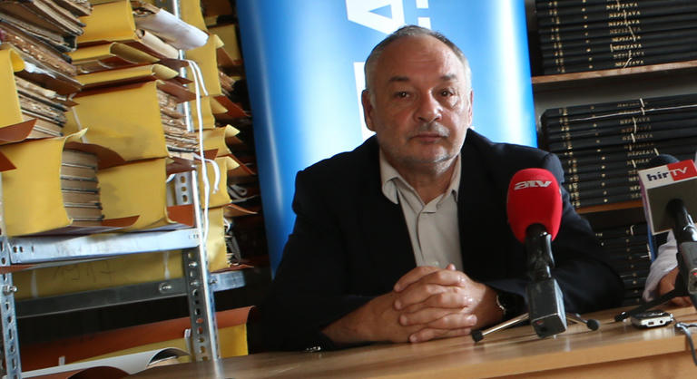 Harminc embernek kell mennie, köztük neki is – megszólalt a Népszava távozó vezérigazgató-főszerkesztője
