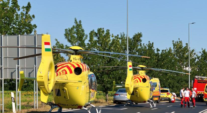 Halálos baleset Sárvárnál: Újabb információk, három mentőhelikopter is a helyszínen van - fotók