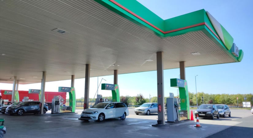 Veszélyes helyzetbe került a magyar üzemanyagpiac: elapadhat az import a kutakon