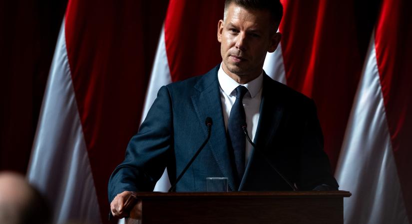 Ha nincs teljes meg a teljes ciklus, nincs élethosszig tartó juttatás sem – ezt javasolja Magyar Péter