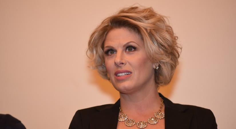 Oroszlán Szonja kiakadt a rosszindulatú kommenteken: kemény szavakkal üzent a bírálóinak