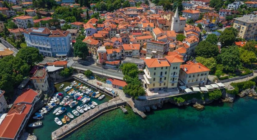 Időtlen elegancia, tengerparti álom – Ízelítő a Világjáró Magazin 187. számából!